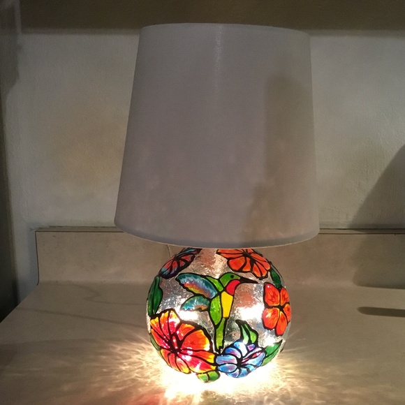 ON HOLD FOR Caryndykes Hand Painted Hummingbird and Hibiscus Flower 13 inch lamp - Picture 8 of 8